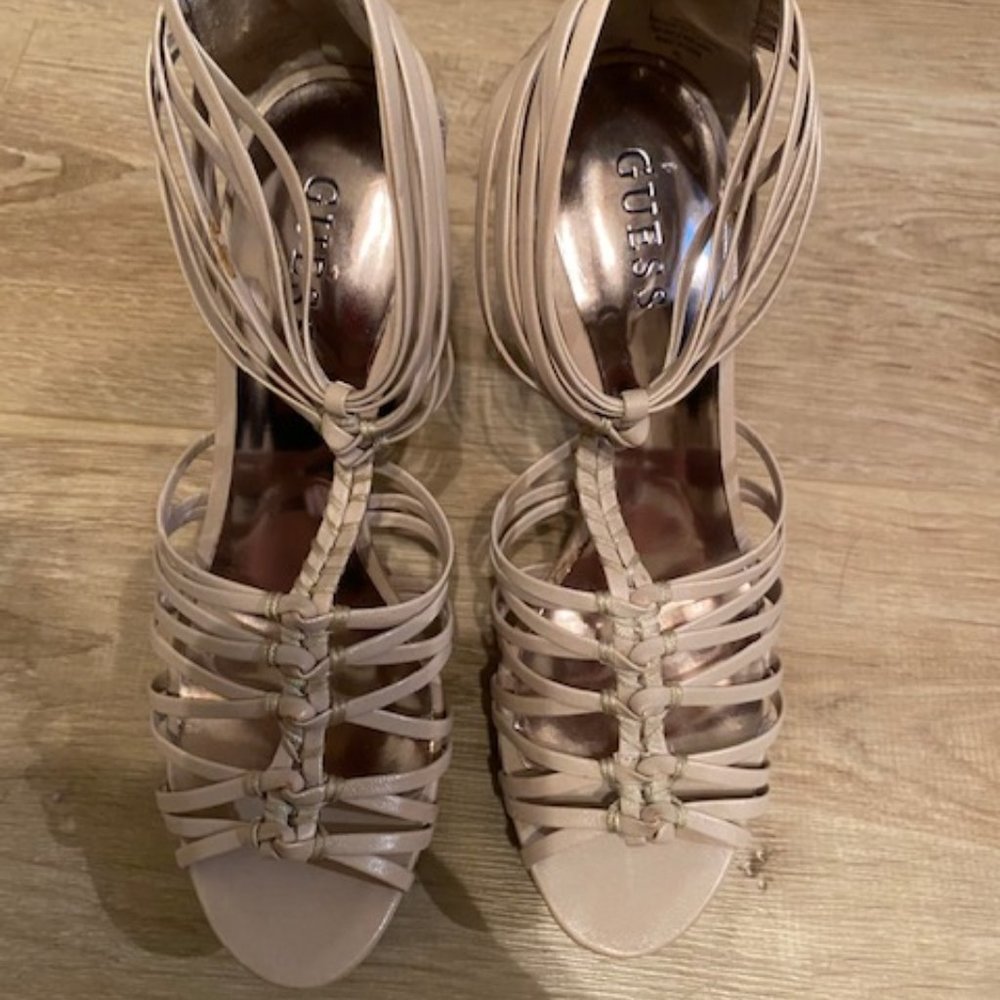 Guess Ivory Leather heel